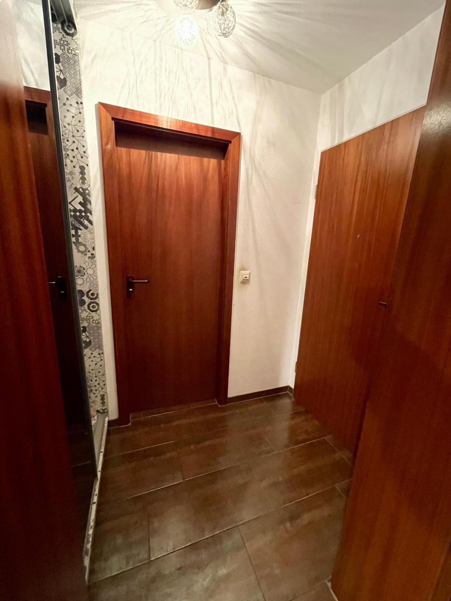 Wunderschoenes 2 Zimmer Apartment Zentrum Goldstadt Пфорцхайм Екстериор снимка