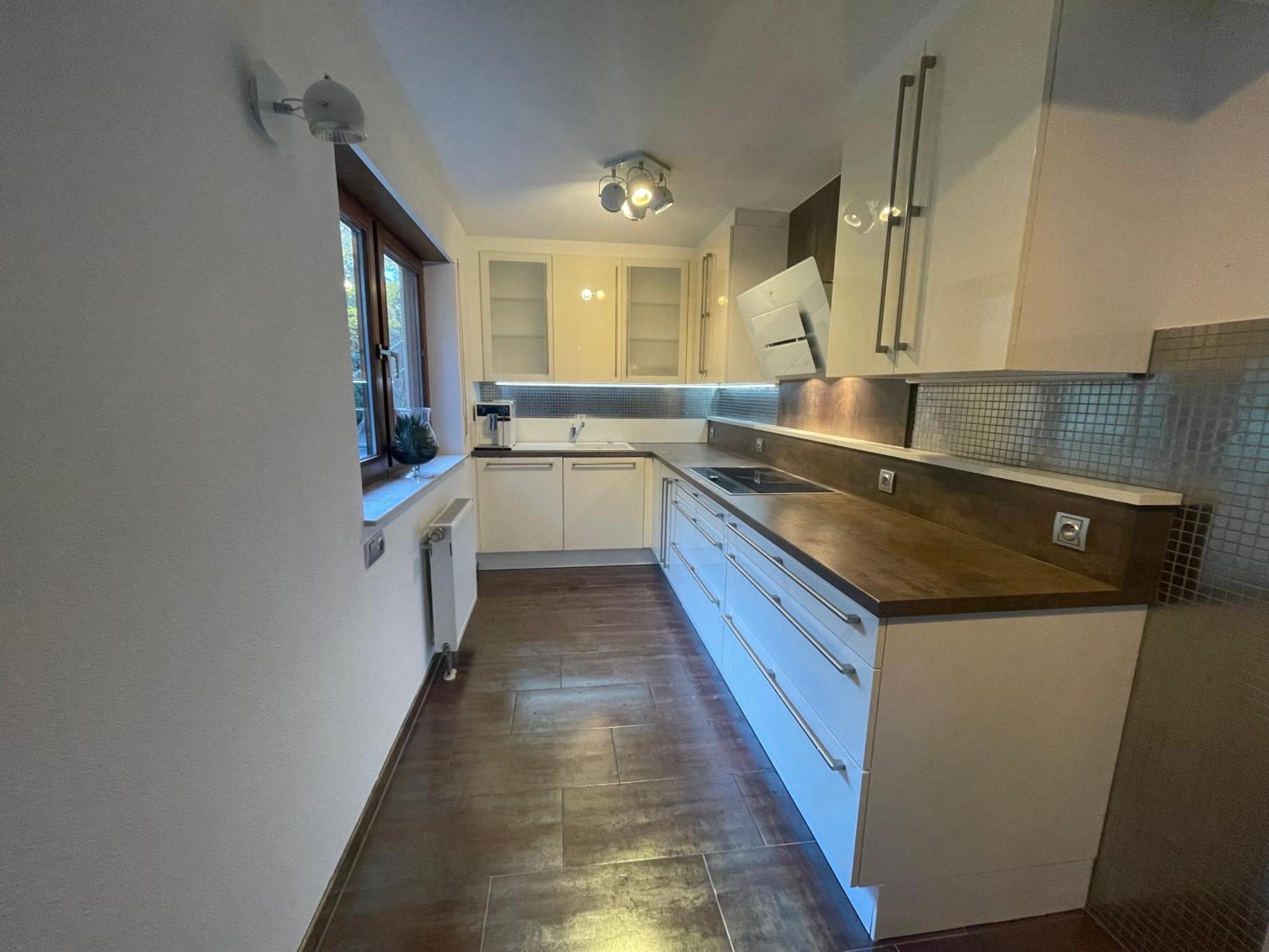 Wunderschoenes 2 Zimmer Apartment Zentrum Goldstadt Пфорцхайм Екстериор снимка
