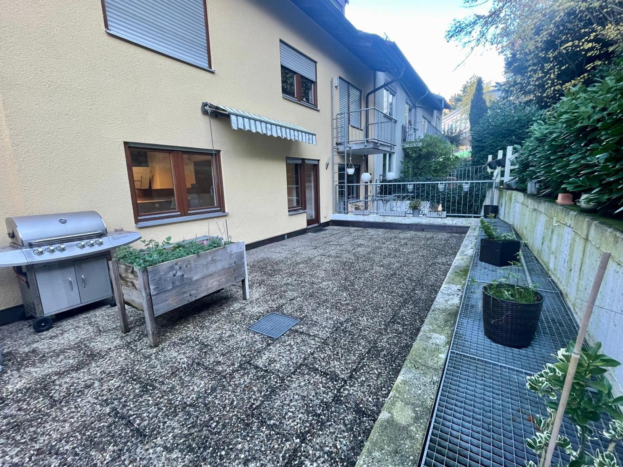 Wunderschoenes 2 Zimmer Apartment Zentrum Goldstadt Пфорцхайм Екстериор снимка